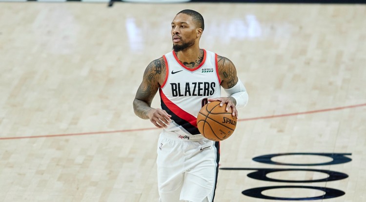 江南体育平台-3年前的今天：利拉德爆砍生涯新高71分 率领开拓者击退火箭