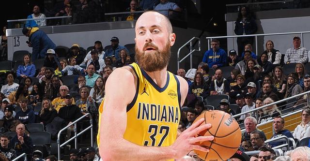 江南体育平台-赫夫29+9锡安27+7 步行者主场战胜鹈鹕